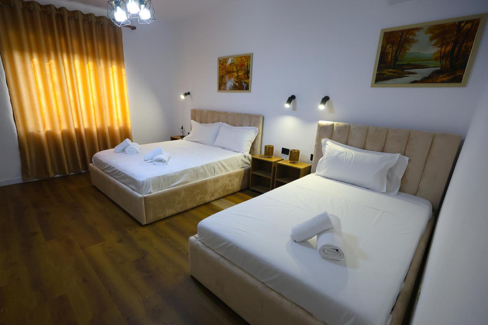 טיראנה Vila Alizee Hotel מראה חיצוני תמונה