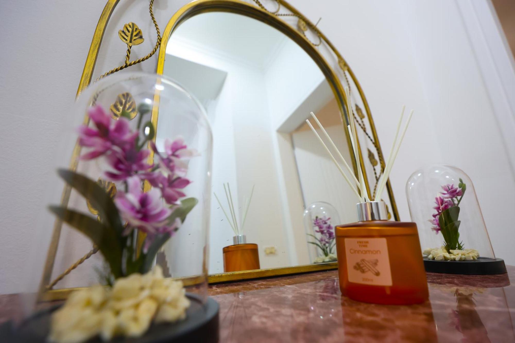 טיראנה Vila Alizee Hotel מראה חיצוני תמונה